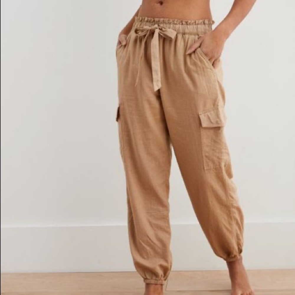 Aerie Women Khaki Tan Cargo Jogger Pants High Rise Elastic Waist Size S P